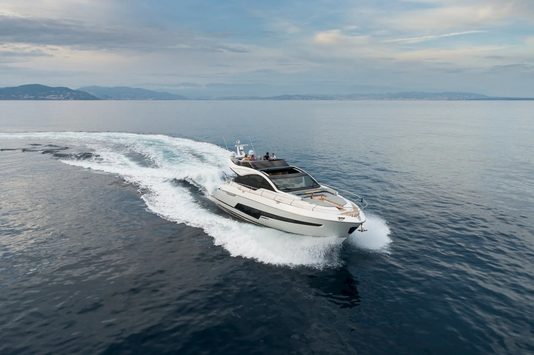 Jonkers yacht