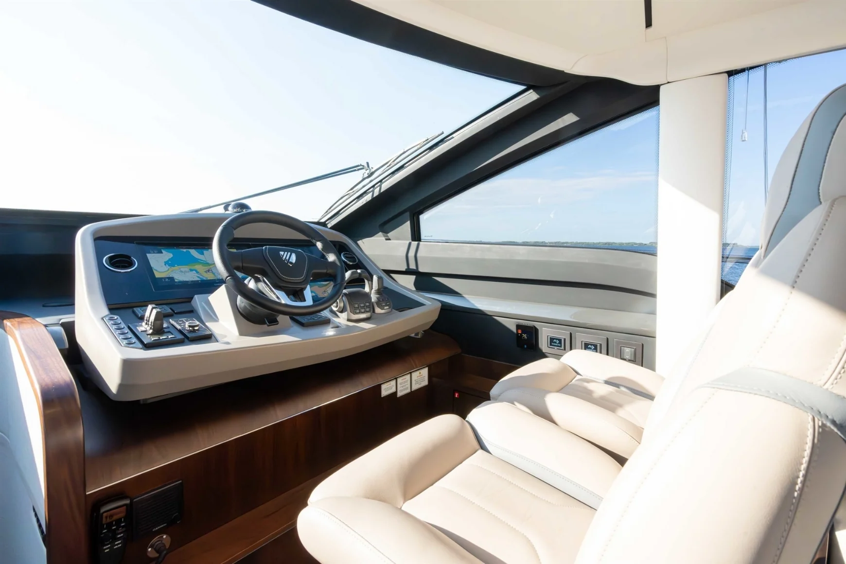 Jonkers yacht